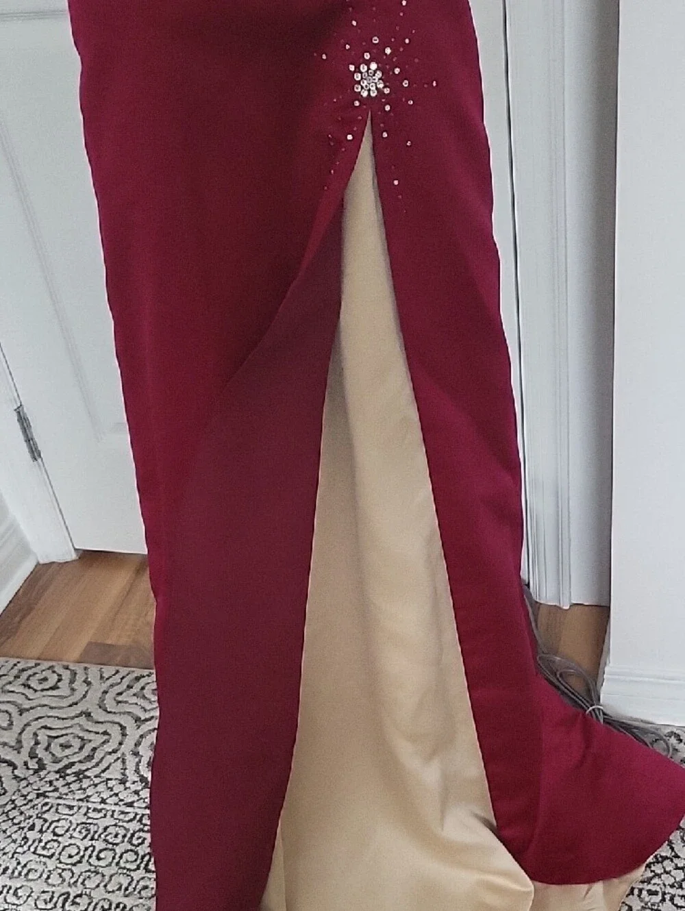 Burgundy Evening Gown with Side Slit - Picture 4 of 8